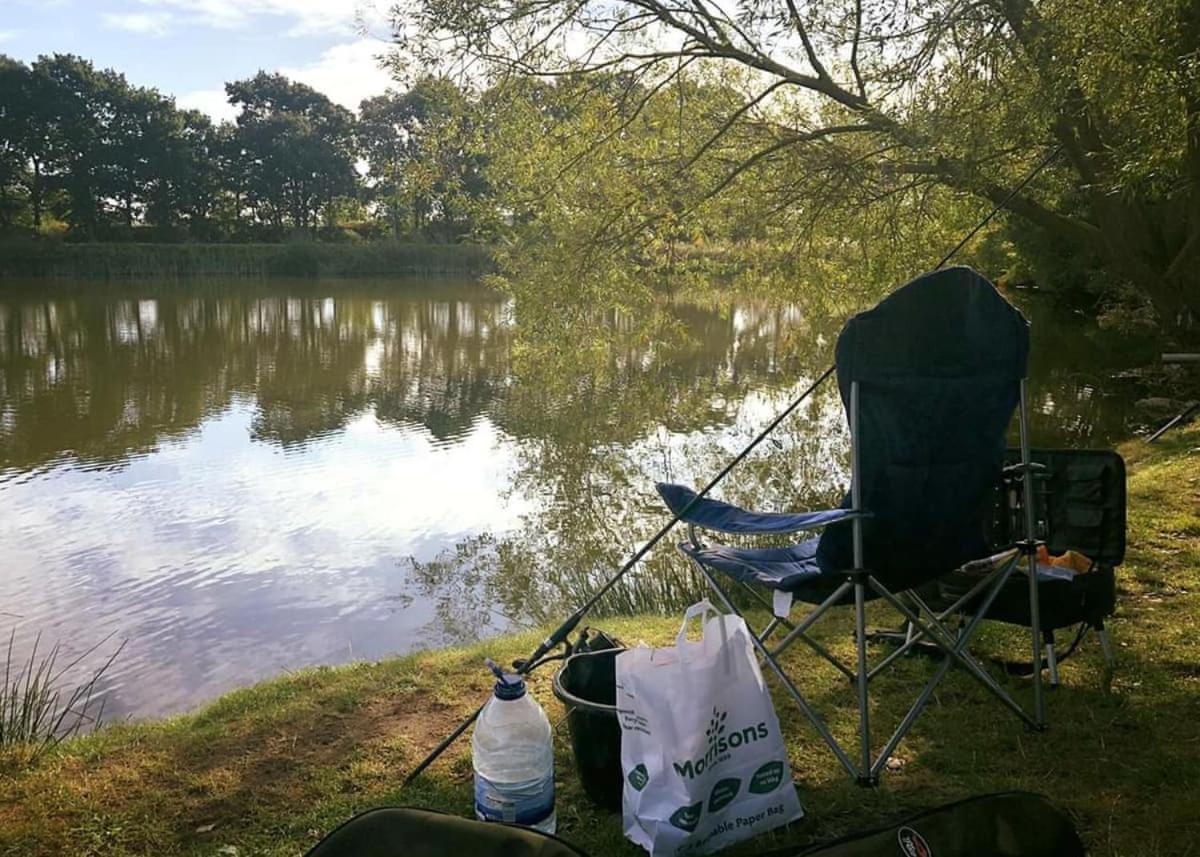 Messingham Lakes Hotel ภายนอก รูปภาพ