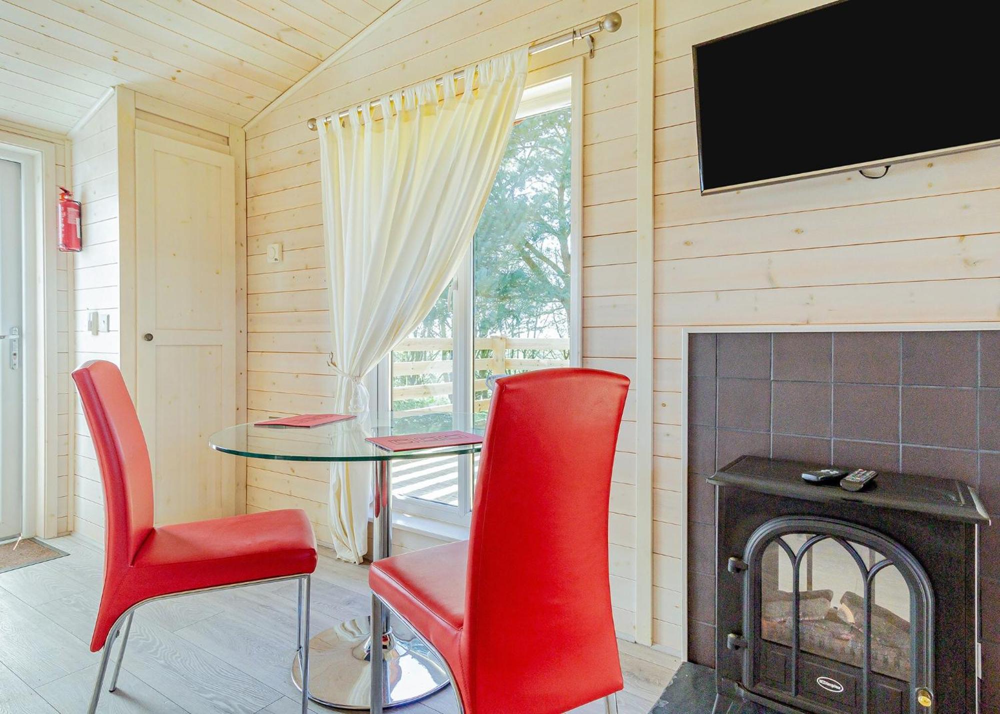Messingham Lakes Hotel ภายนอก รูปภาพ